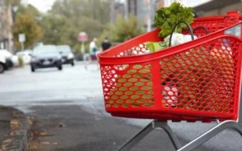 在国内卖货，店铺太多，事情太烦，搞得刑天大叔心力憔悴